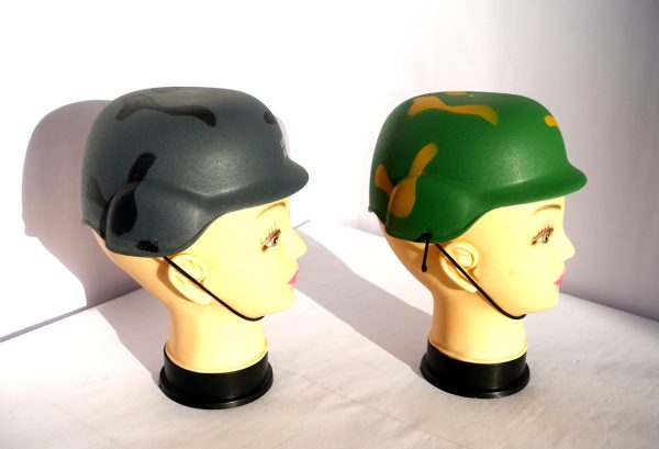 army helmet - Image 2