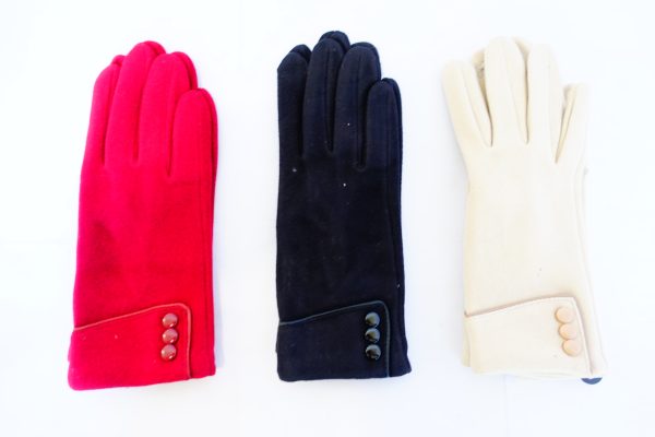 snap-button gloves