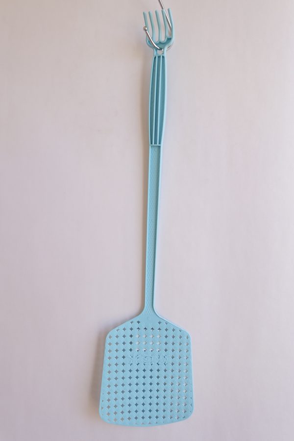 Fly Swatter With Scratch - Image 2